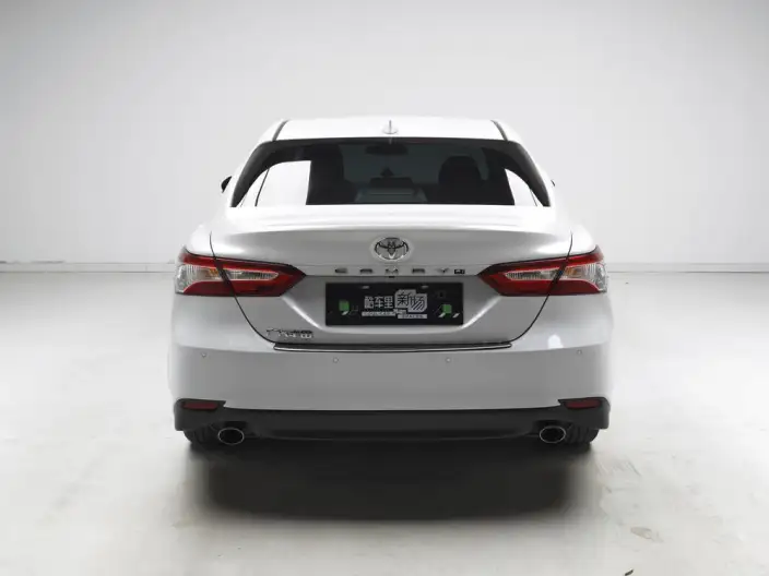 Toyota Camry 2023 Model 2.0GVP Leading version – фото 6