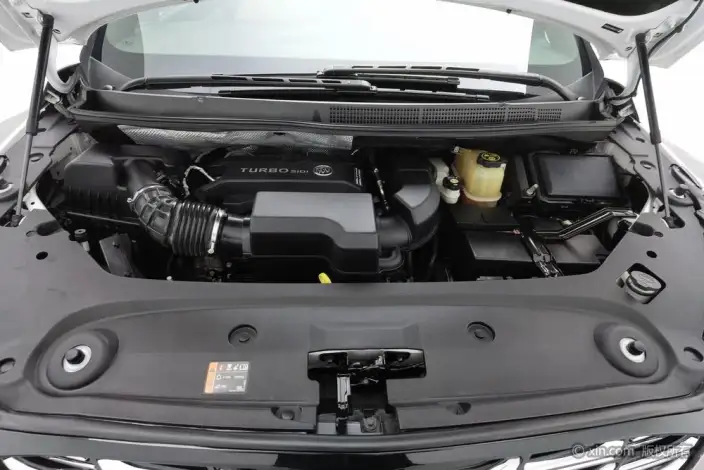 Buick GL8 2022 Model ES Luzun 653T Luxury Model – фото 5