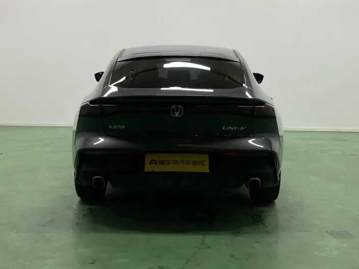 Changan UNI-V 2022 Model 1.5T Noble Model – фото 6