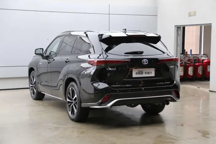 Crown Kluger 2023 Model Intelligent Hybrid 2.5L E-CVT 4WD Ultimate Edition – фото 4