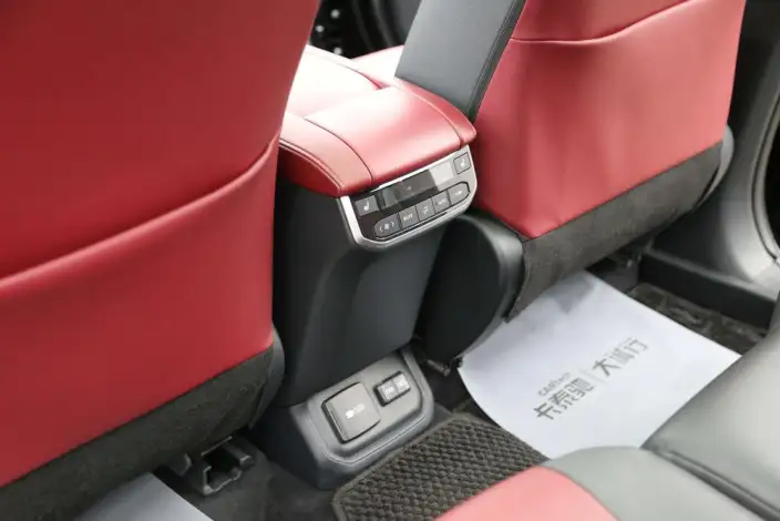 Crown Kluger 2023 Model Intelligent Hybrid 2.5L E-CVT 4WD Ultimate Edition – фото 10