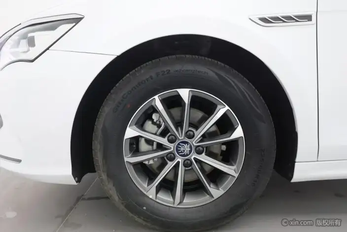 BYD Qin PLUS DM 2024 Model Honor Edition DM-i 55KM Leading Model – фото 9