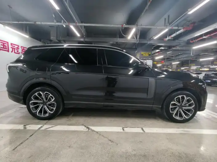 Lynk & Co 09 2024 Model 2.0T 4WD Sports Edition – фото 8
