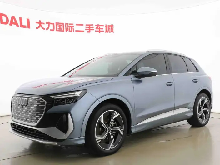Audi Q4 e-tron 2023 Model 40 e-tron Genesis Edition – фото 1