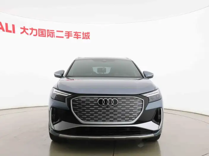 Audi Q4 e-tron 2023 Model 40 e-tron Genesis Edition – фото 2