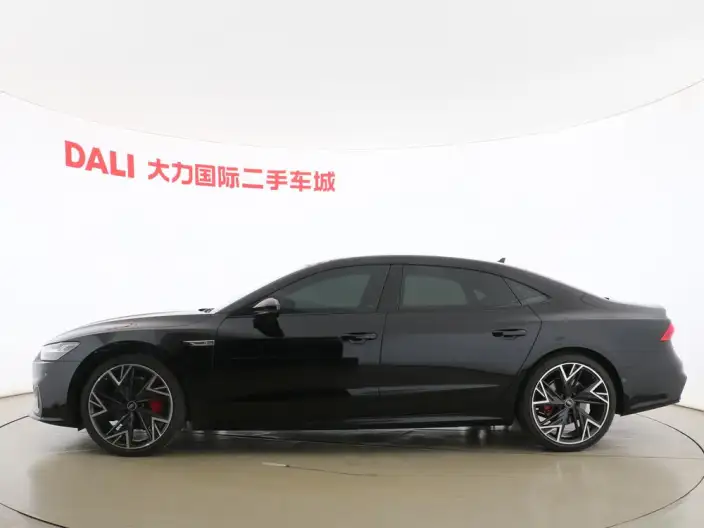 Audi A7 L 2024 Model 45 TFSI quattro Black Samurai Edition – фото 4