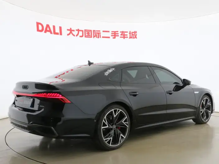 Audi A7 L 2024 Model 45 TFSI quattro Black Samurai Edition – фото 7