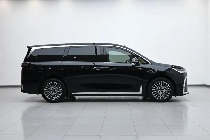 VOYAH Dreamer PHEV 2026 Model Champion Edition – фото 8