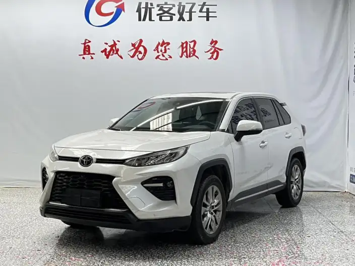 Toyota Wildlander 2022 Model 2.0L 2WD Luxury PLUS Edition – фото 1
