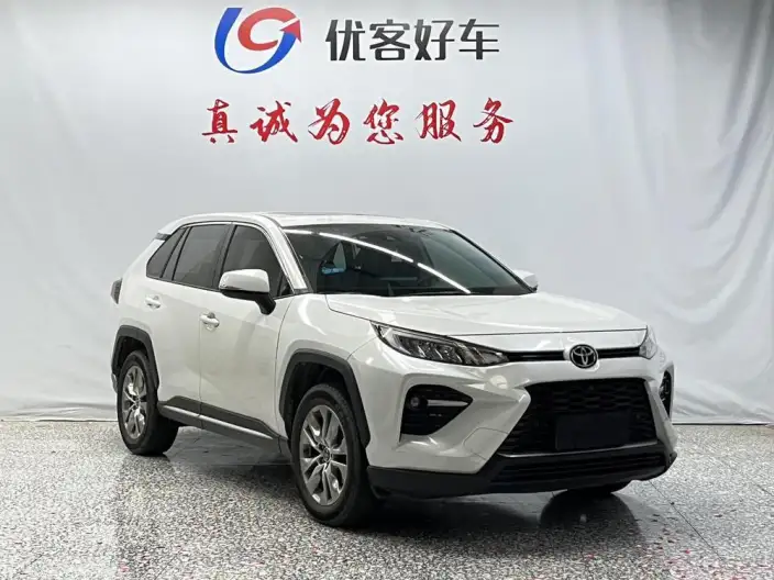 Toyota Wildlander 2022 Model 2.0L 2WD Luxury PLUS Edition – фото 3