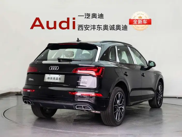 Audi Q5L 2026 Model quattro 45th Anniversary Collector Edition Edition 45TFSI Luxury Dynamic Model – фото 4