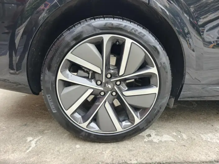 Li Auto L6 2024 Model Max Edition – фото 7