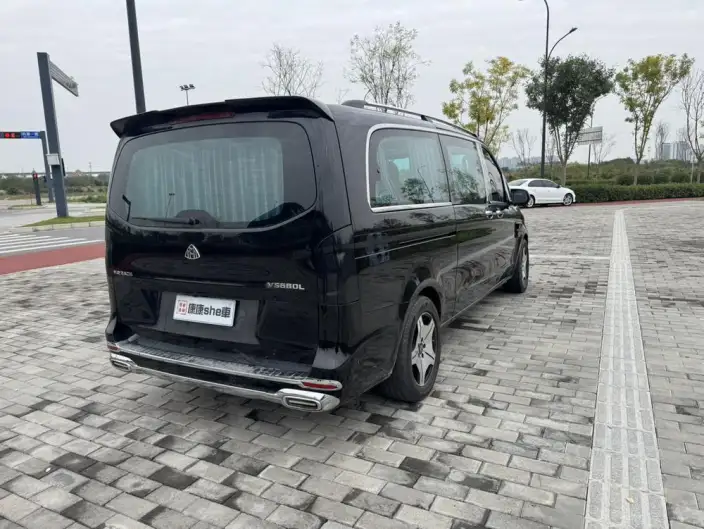 Viano 2023 Model 2.0T Elite Edition 7 seat – фото 6