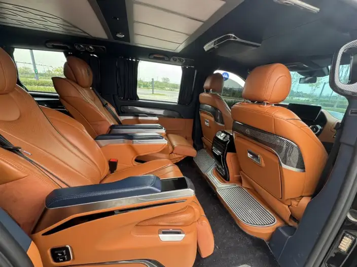 Viano 2023 Model 2.0T Elite Edition 7 seat – фото 7