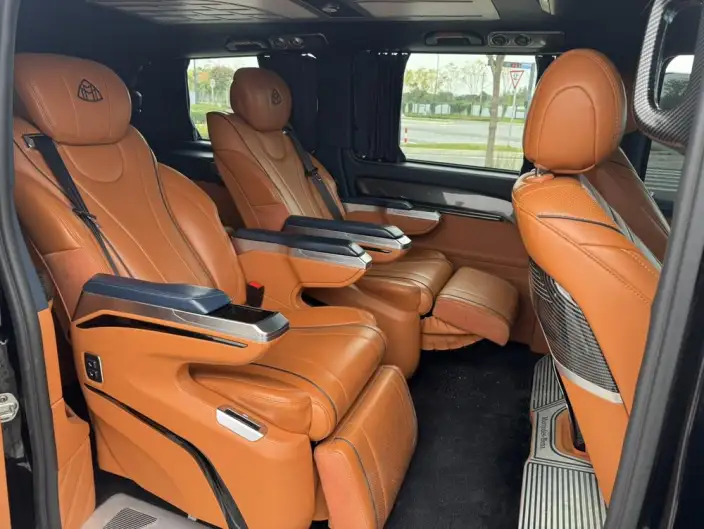Viano 2023 Model 2.0T Elite Edition 7 seat – фото 10