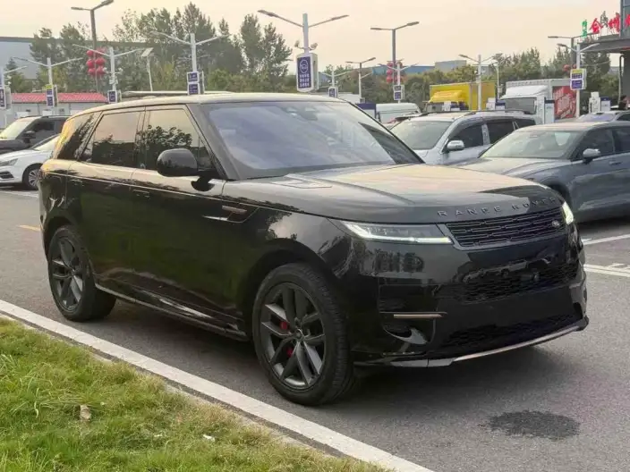Range Rover Sport 2025 Model 400PS DYNAMIC SE – фото 3