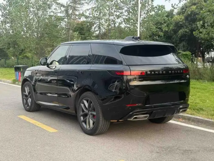 Range Rover Sport 2025 Model 400PS DYNAMIC SE – фото 4
