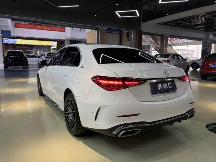 Mercedes-Benz C-Class 2022 Model C 260 L Sports Edition – фото 4