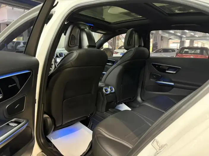 Mercedes-Benz C-Class 2022 Model C 260 L Sports Edition – фото 10