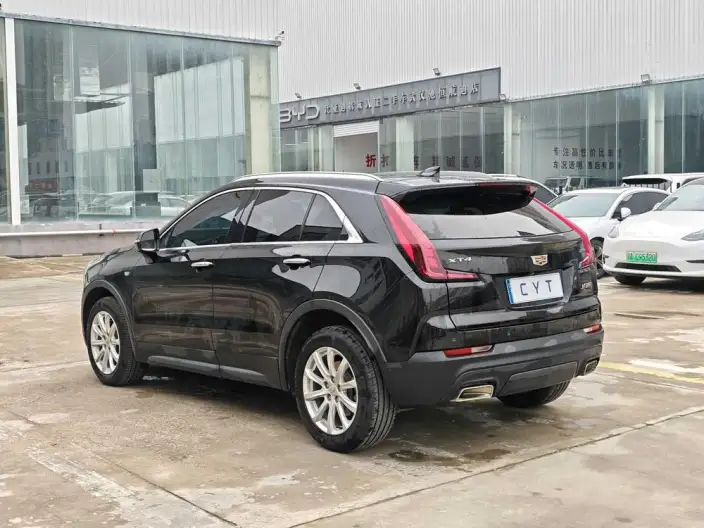 Cadillac XT4 2022 Model 28T 2WD Fashion Model – фото 5