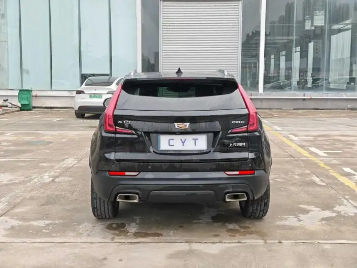 Cadillac XT4 2022 Model 28T 2WD Fashion Model – фото 6