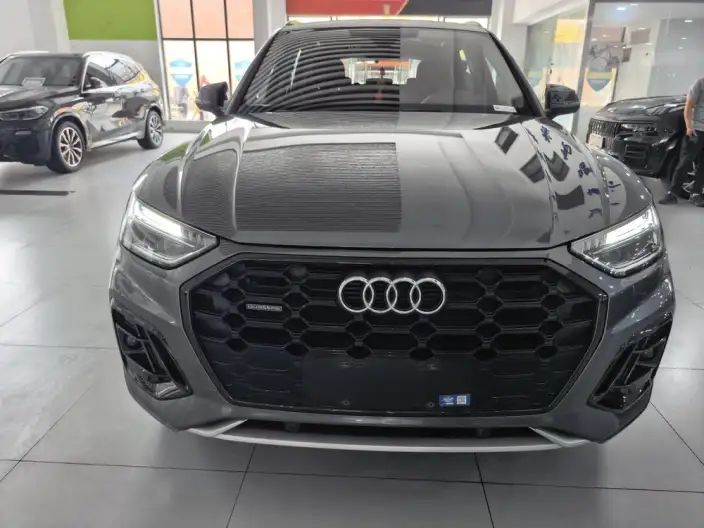 Audi Q5L 2022 Model Facelift 45T Luxury Dynamic Model – фото 2