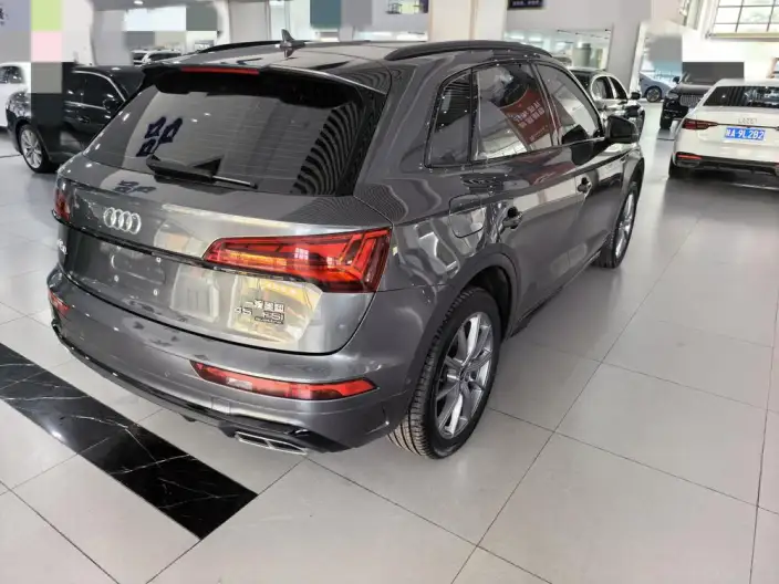 Audi Q5L 2022 Model Facelift 45T Luxury Dynamic Model – фото 5
