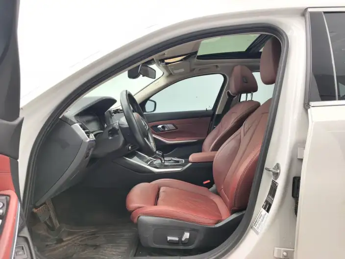 BMW 3 Series 2022 Model 325Li M Sports Set – фото 8