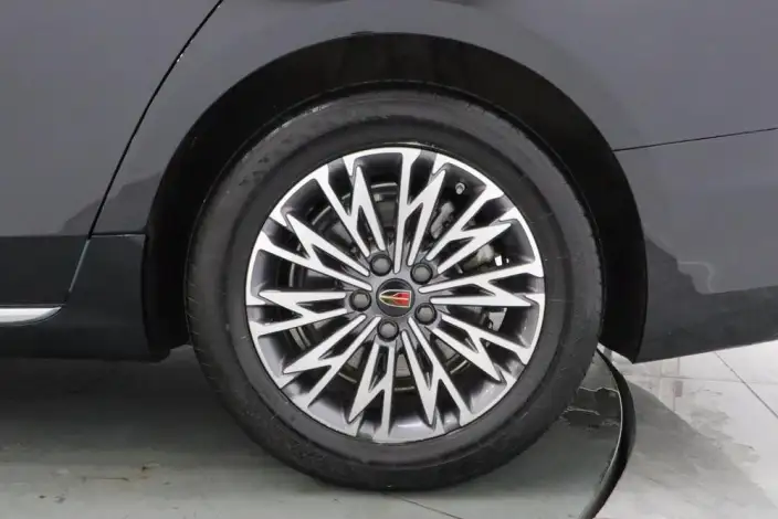 Hongqi H5 2024 Model 1.5T DCT Flag Rhythm Edition – фото 9