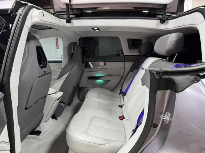 HiPhi HiPhi Y 2023 Model 765km Ultimate Edition – фото 9