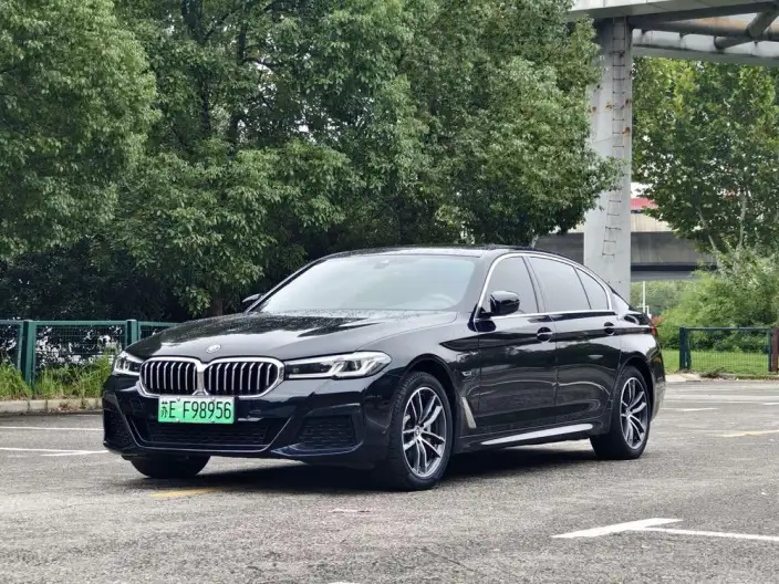BMW 5 Series PHEV 2022 Model 535Le M Sports Set – фото 1