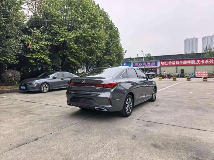 Changan Eado 2022 Model PLUS Blue whale NE 1.4T GDI DCT Noble Model – фото 5