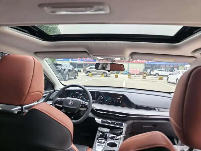 Changan Eado 2022 Model PLUS Blue whale NE 1.4T GDI DCT Noble Model – фото 7