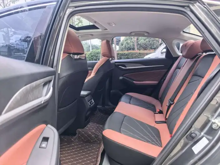 Changan Eado 2022 Model PLUS Blue whale NE 1.4T GDI DCT Noble Model – фото 9