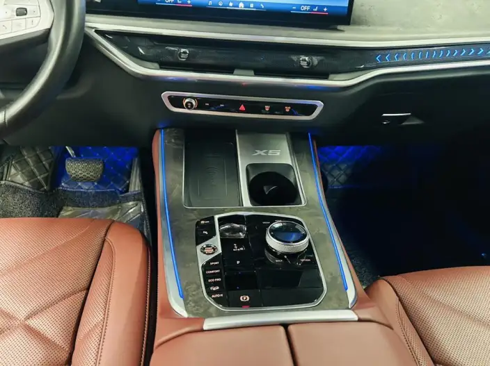 BMW X5 2023 Model xDrive30Li Exclusive Model M Sports Set – фото 7