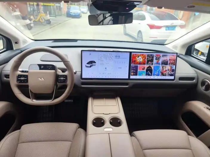 Li Auto i8 2025 Model Standard Edition – фото 7