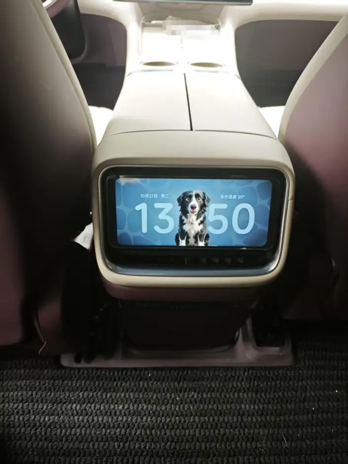 Xiaomi YU7 2025 Model 4WD Max Edition – фото 7
