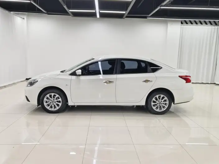 Nissan Sylphy 2024 Model Classic 1.6L XE CVT Comfort Edition – фото 4