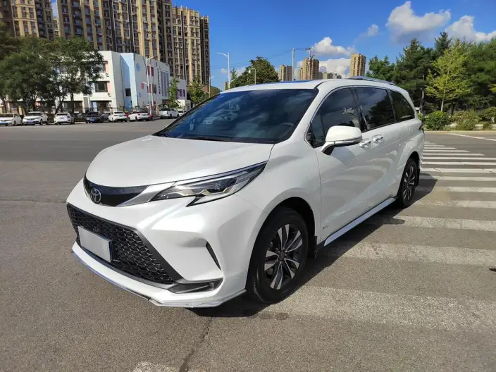 Granvia 2024 Model Intelligent Hybrid 2.5L 4WD Noble PLUS Edition – фото 1