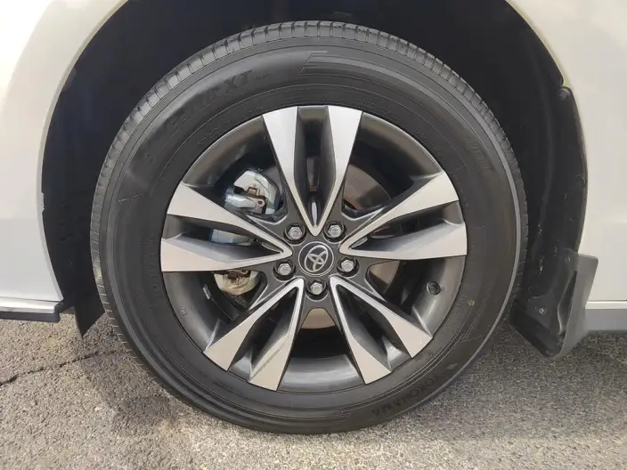 Granvia 2024 Model Intelligent Hybrid 2.5L 4WD Noble PLUS Edition – фото 6