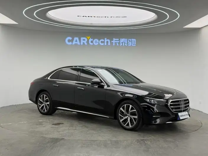 Mercedes-Benz E-Class 2024 Model E 300 L Fashion Model sedan – фото 3