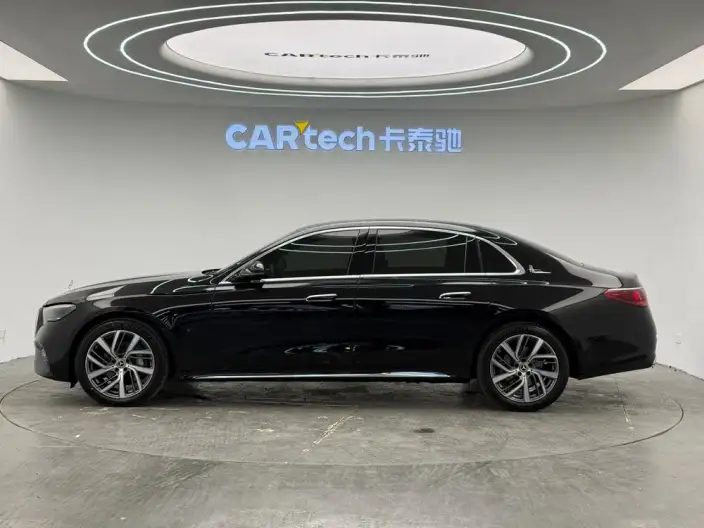 Mercedes-Benz E-Class 2024 Model E 300 L Fashion Model sedan – фото 4
