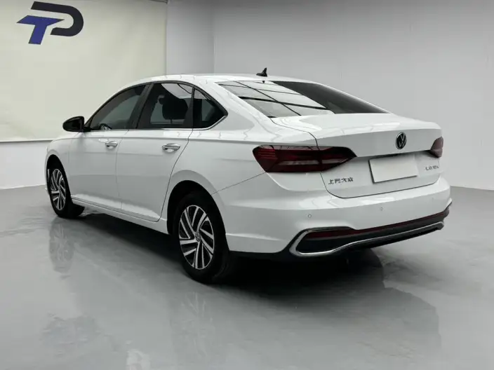 Volkswagen Lavida 2023 Model 1.5L Automatic Five million editions – фото 4