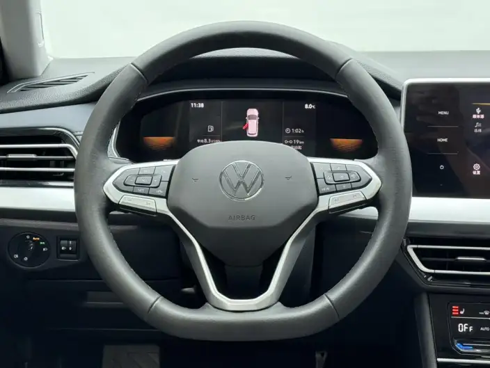 Volkswagen Lavida 2023 Model 1.5L Automatic Five million editions – фото 10