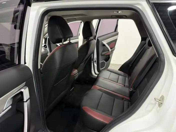 Geely Binyue 2021 Model 240T DCT Diamond Edition – фото 9