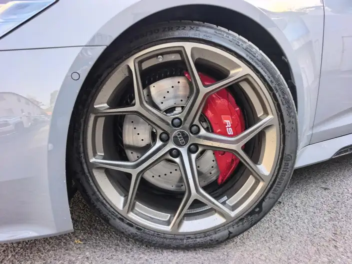 Audi RS 6 2025 Model RS 6 4.0T Avant Performance – фото 6
