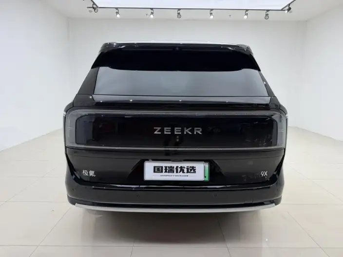 ZEEKR 9X 2025 Model Hyper Edition 70kWh VI seat – фото 5