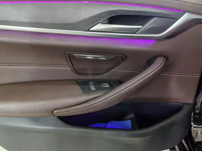 BMW 5 Series 2023 Model 530Li Leading Model Luxury Set – фото 4