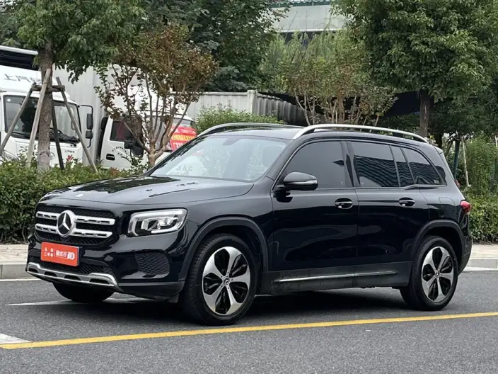 Mercedes-Benz GLB 2022 Model GLB 220 Fashion Model – фото 1