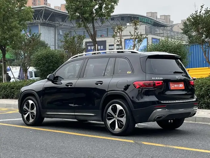 Mercedes-Benz GLB 2022 Model GLB 220 Fashion Model – фото 4